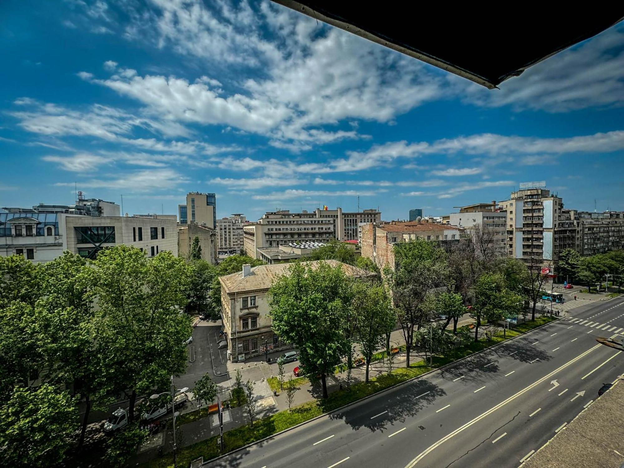 Sunrise Apartments City Center Бухарест Экстерьер фото