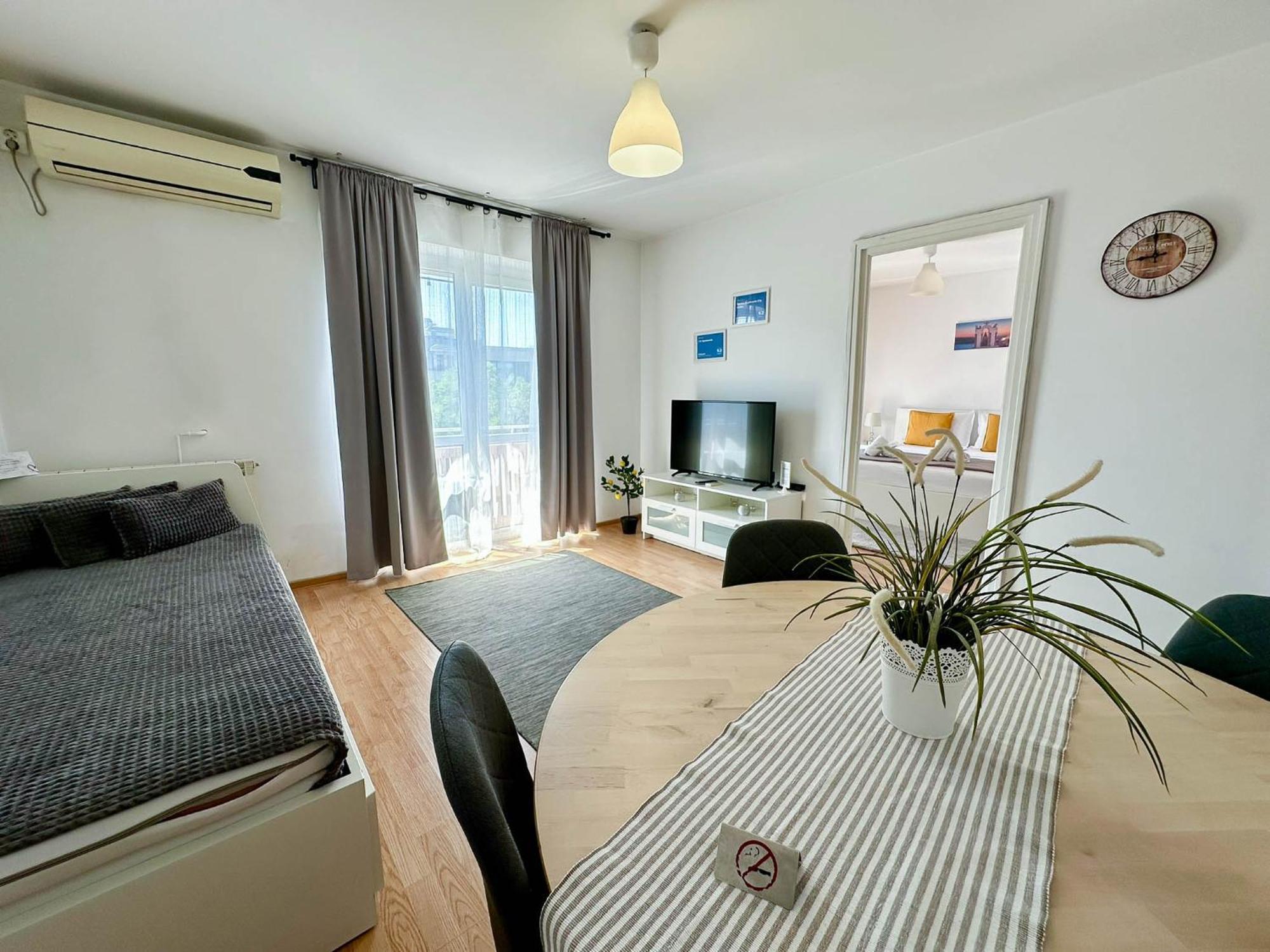 Sunrise Apartments City Center Бухарест Экстерьер фото